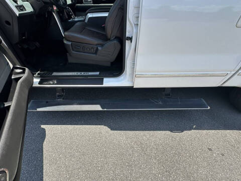 2011 Ford F-150 Platinum