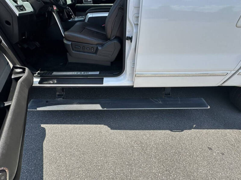 2011 Ford F-150 Platinum