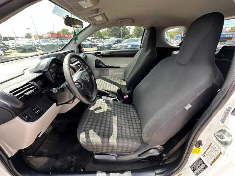 2014 Scion iQ