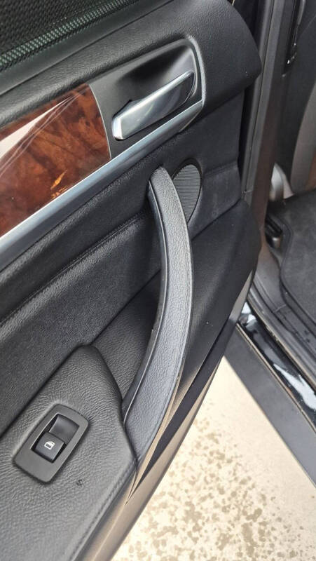 2010 BMW X5 xDrive30i