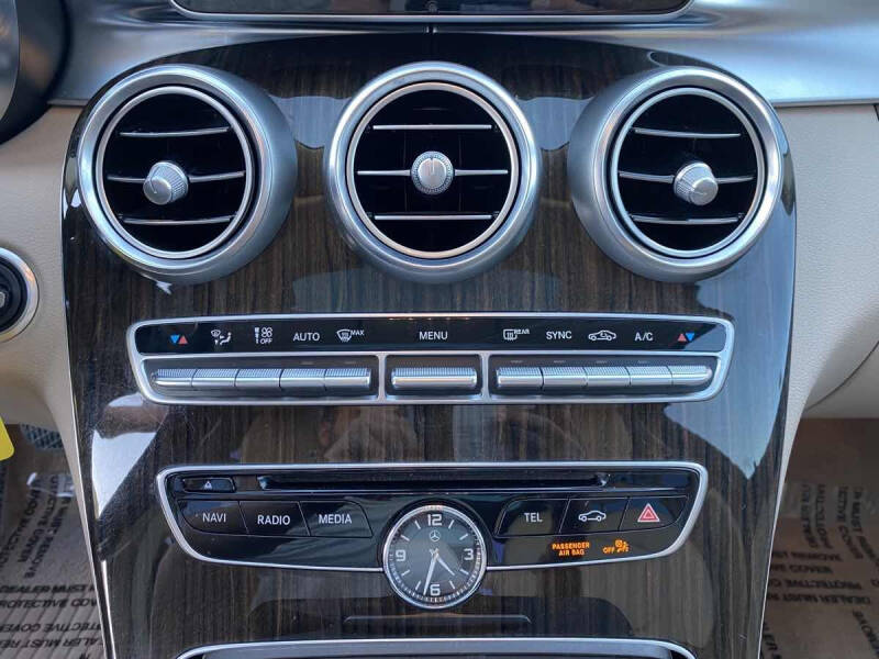 2016 Mercedes-Benz C-Class