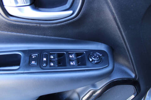 2017 Jeep Renegade Altitude