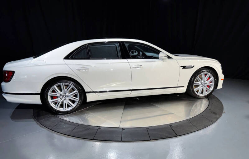2023 Bentley Flying Spur