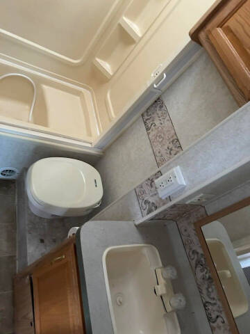 2001 Ford E-Series E-450 SD