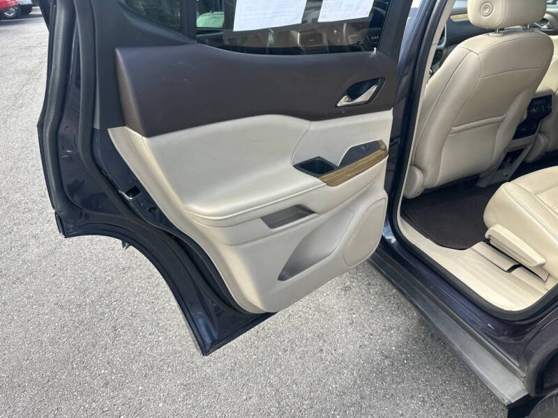 2018 GMC Acadia Denali