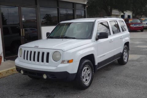 2014 Jeep Patriot for sale at Dealmaker Auto Sales in Jacksonville FL