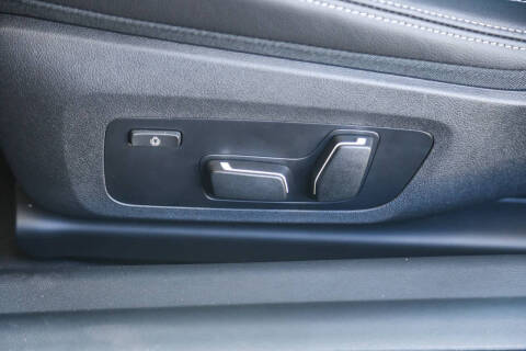 2025 BMW 2 Series 230i