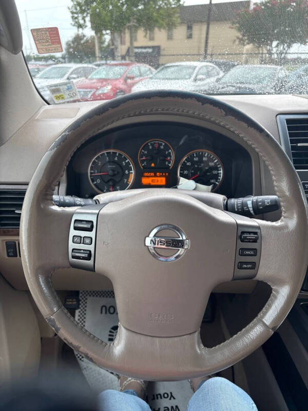 2012 Nissan Armada Platinum