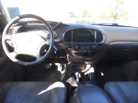 2004 Toyota Sequoia Limited