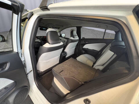 2022 Toyota Prius XLE AWD-e