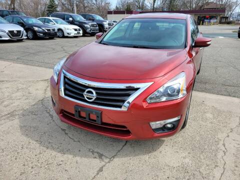 2013 Nissan Altima for sale at Prime Time Auto LLC in Shakopee MN