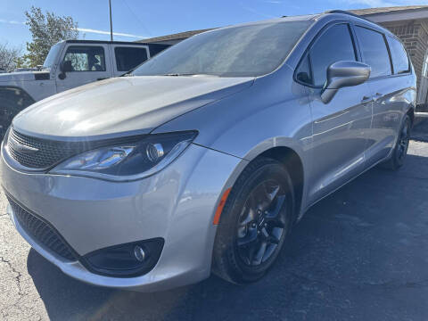2019 Chrysler Pacifica Touring L