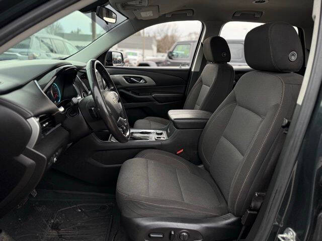 2020 Chevrolet Traverse LT Cloth