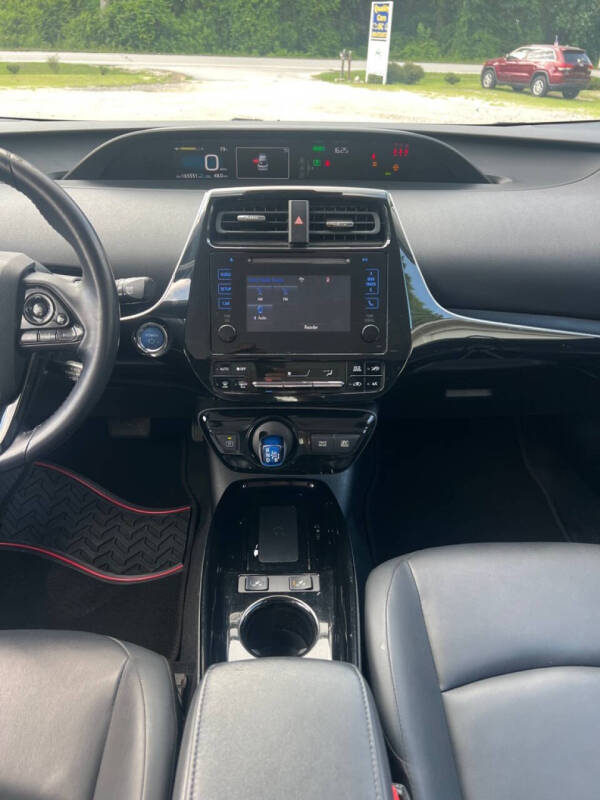 2019 Toyota Prius L Eco