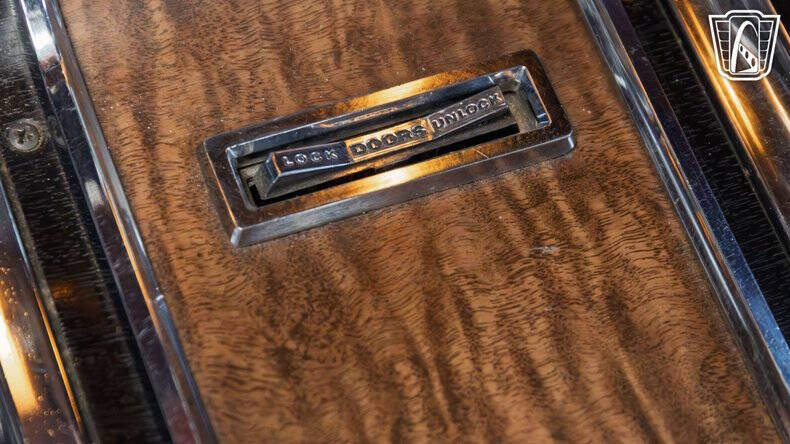 1966 Ford Thunderbird