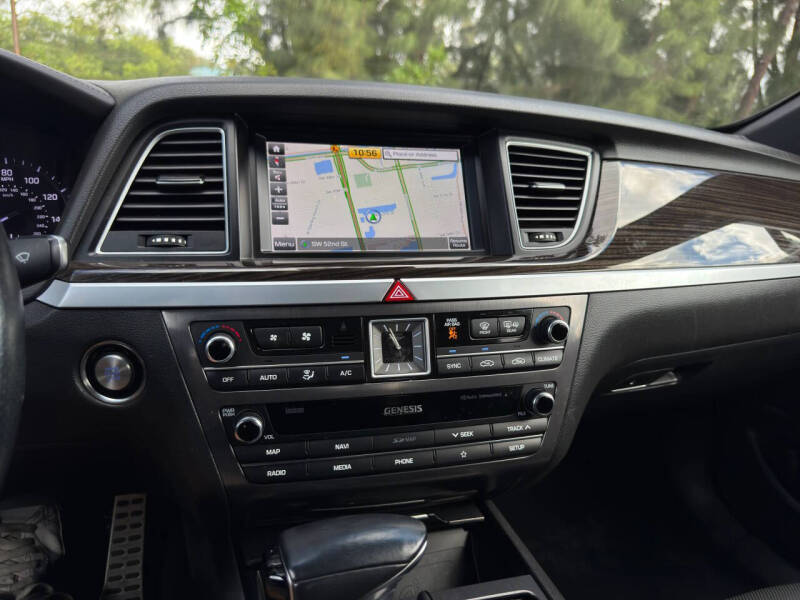 2020 Genesis G80