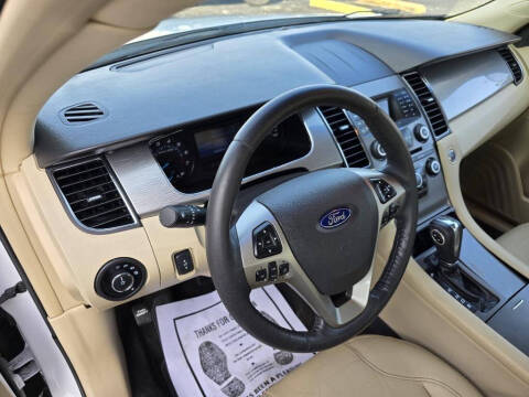 2014 Ford Taurus SEL
