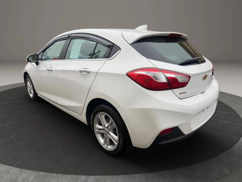 2018 Chevrolet Cruze LT Auto