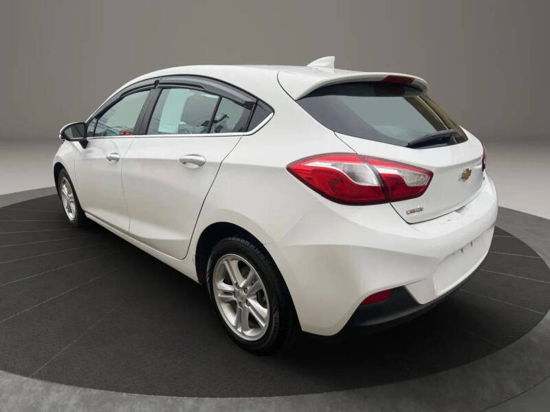 2018 Chevrolet Cruze LT Auto