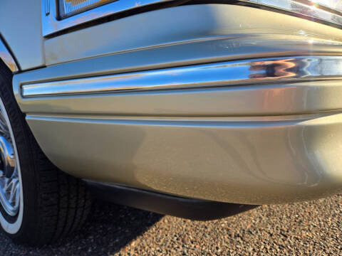 1997 Lincoln Town Car Executive