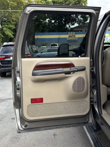 2005 Ford Excursion Limited