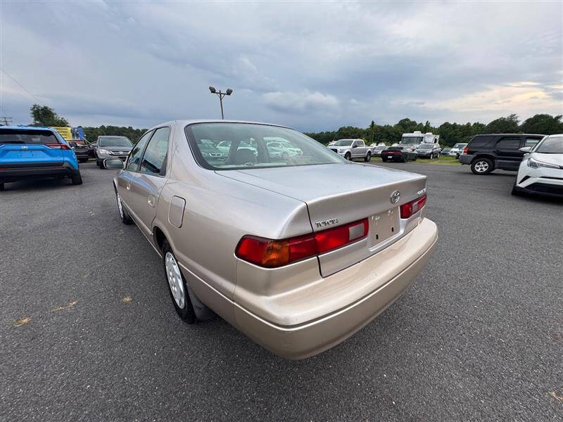 1997 Toyota Camry LE
