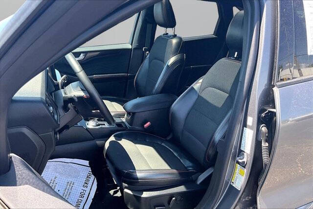 2023 Ford Escape ST-Line