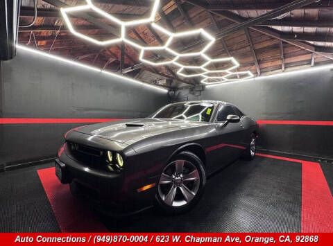 2015 Dodge Challenger SXT