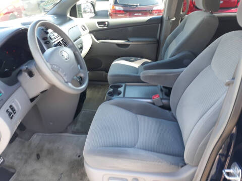 2006 Toyota Sienna LE 7 Passenger
