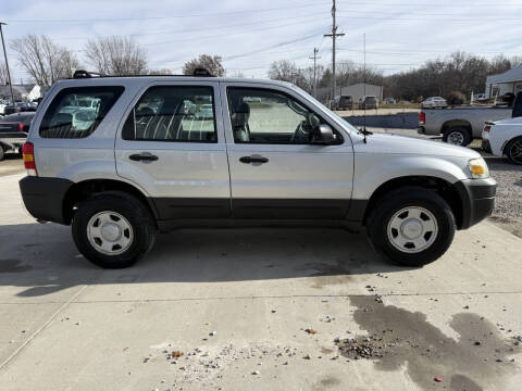 2005 Ford Escape XLS