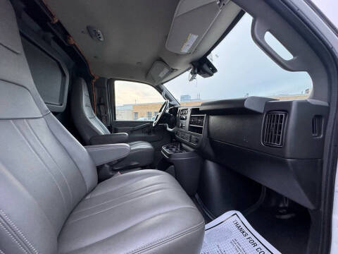 2019 Chevrolet Express 2500