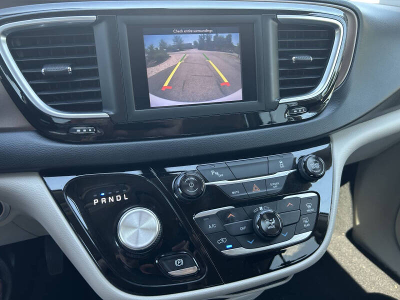 2018 Chrysler Pacifica L