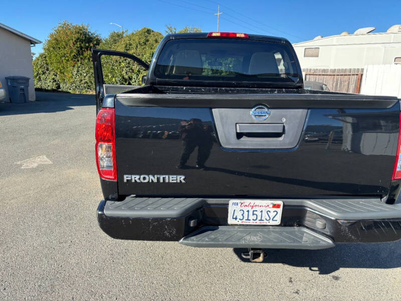 2019 Nissan Frontier S