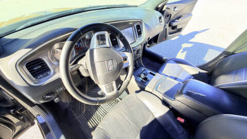 2012 Dodge Charger SXT