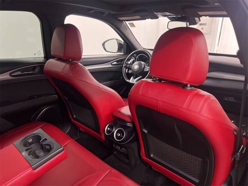 2022 Alfa Romeo Stelvio Ti