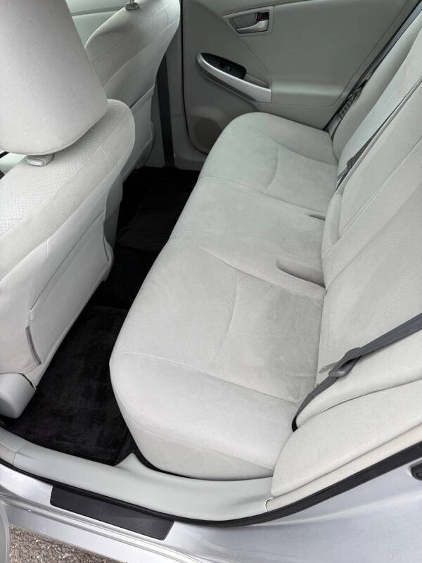 2013 Toyota Prius Three