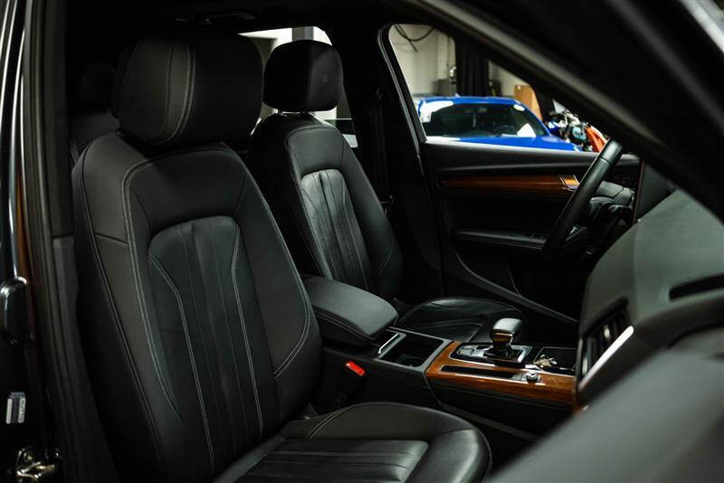 2022 Audi Q5 quattro S line Prem Plus 45 TFSI