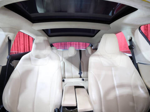 2014 Tesla Model S