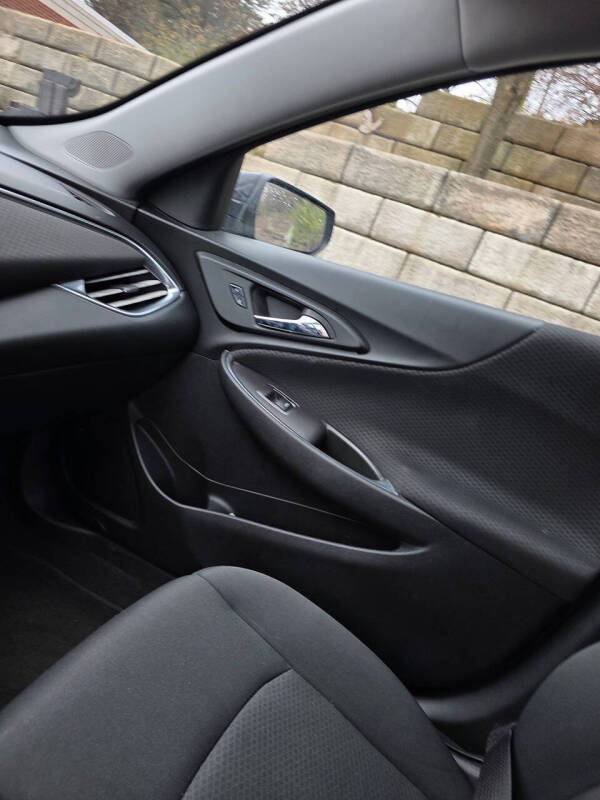 2017 Chevrolet Malibu LT