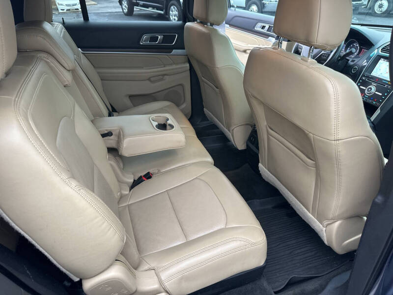 2017 Ford Explorer Limited