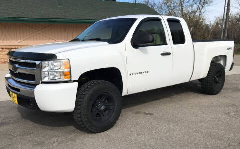 2008 Chevrolet Silverado 1500 for sale at Central City Auto West in Lewistown MT