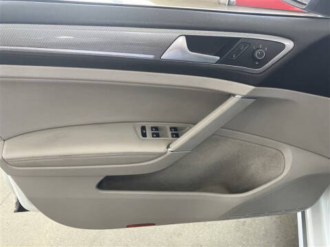 2017 Volkswagen Golf Alltrack