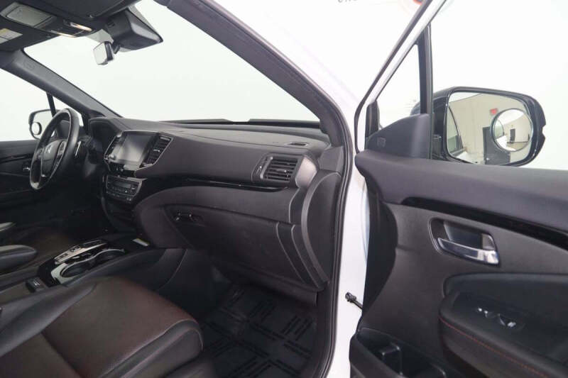 2022 Honda Ridgeline Black Edition