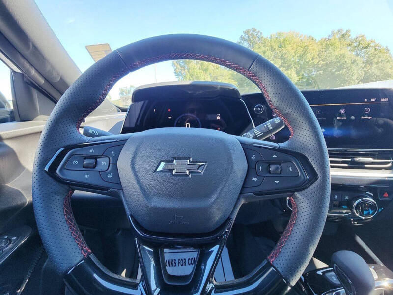 2025 Chevrolet Trax RS