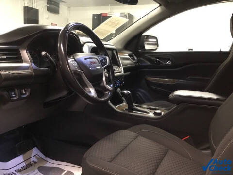 2018 GMC Acadia SLE-2