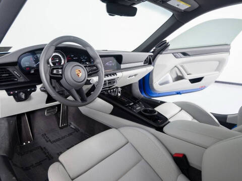 2024 Porsche 911 Carrera GTS