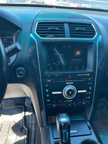 2017 Ford Explorer Limited