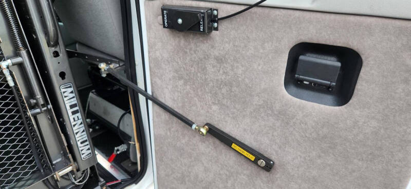 2011 Ford E-Series E-150 XL