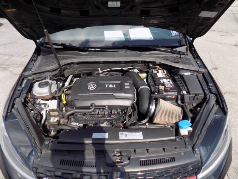 2018 Volkswagen Golf GTI S