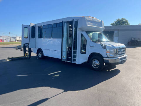 2019 Ford E-Series E-450 SD